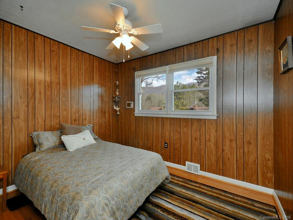 6 Barnes Road - Photo 15