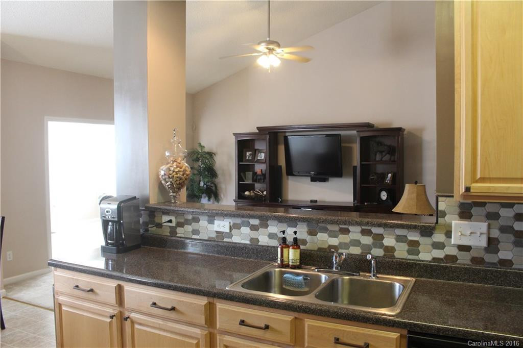 45 Summer Meadow Road - Photo 15