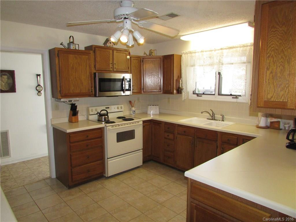 200 Dartcrest Drive - Photo 11