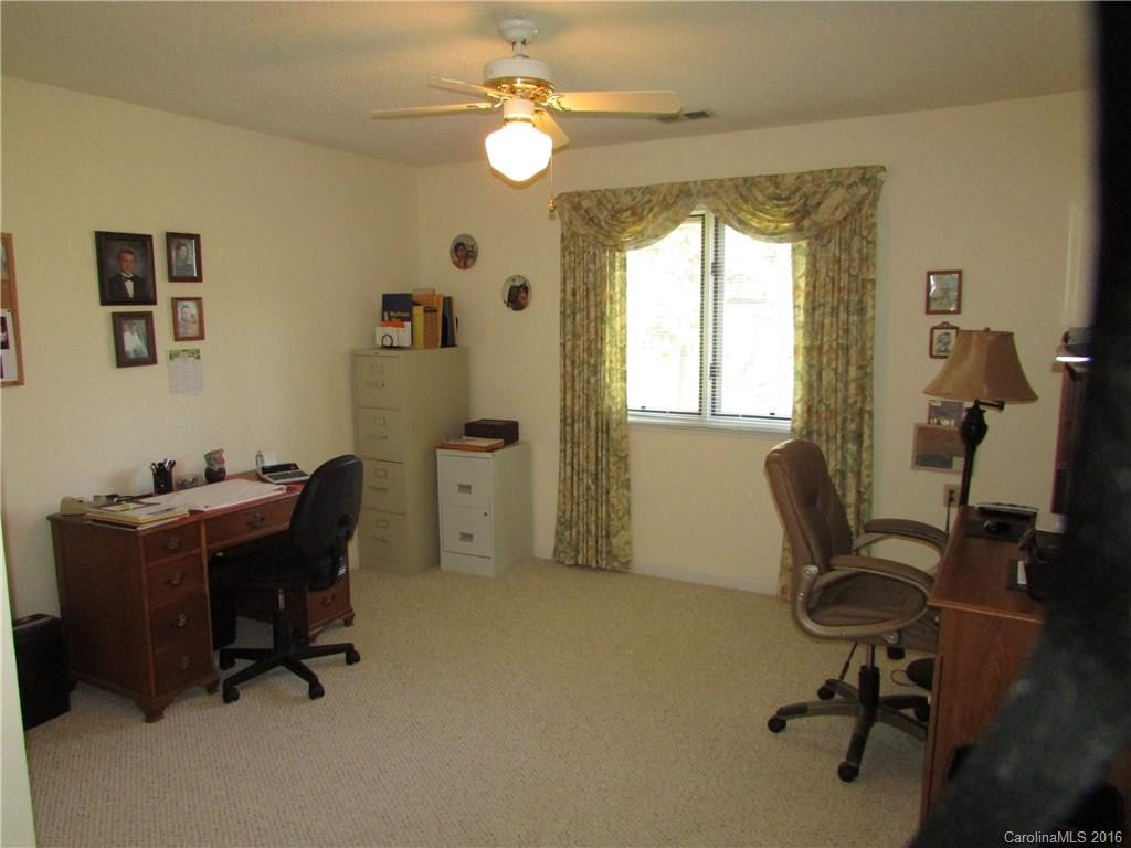 200 Dartcrest Drive - Photo 14