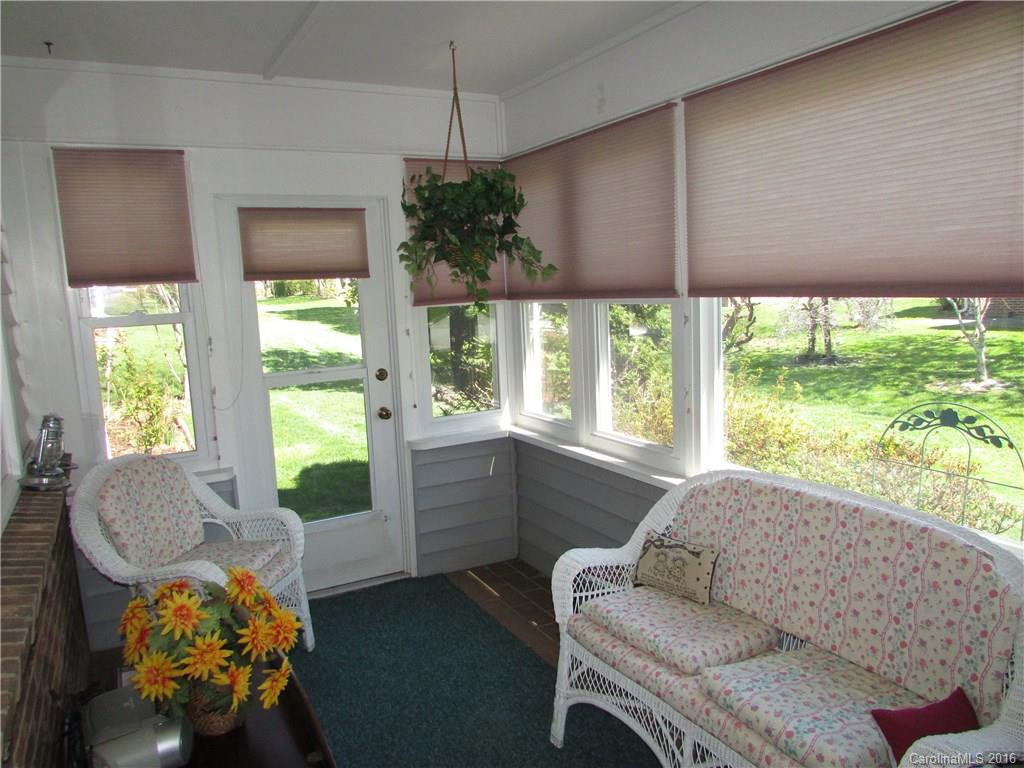 200 Dartcrest Drive - Photo 5