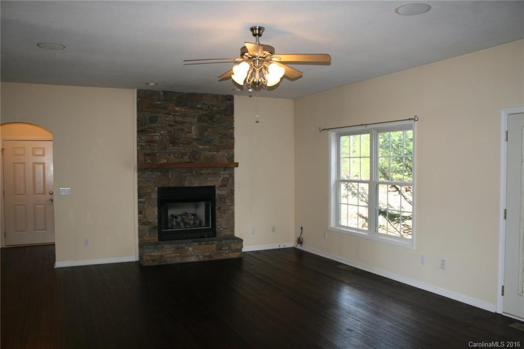 298 Kanuga Forest Drive #21 - Photo 2