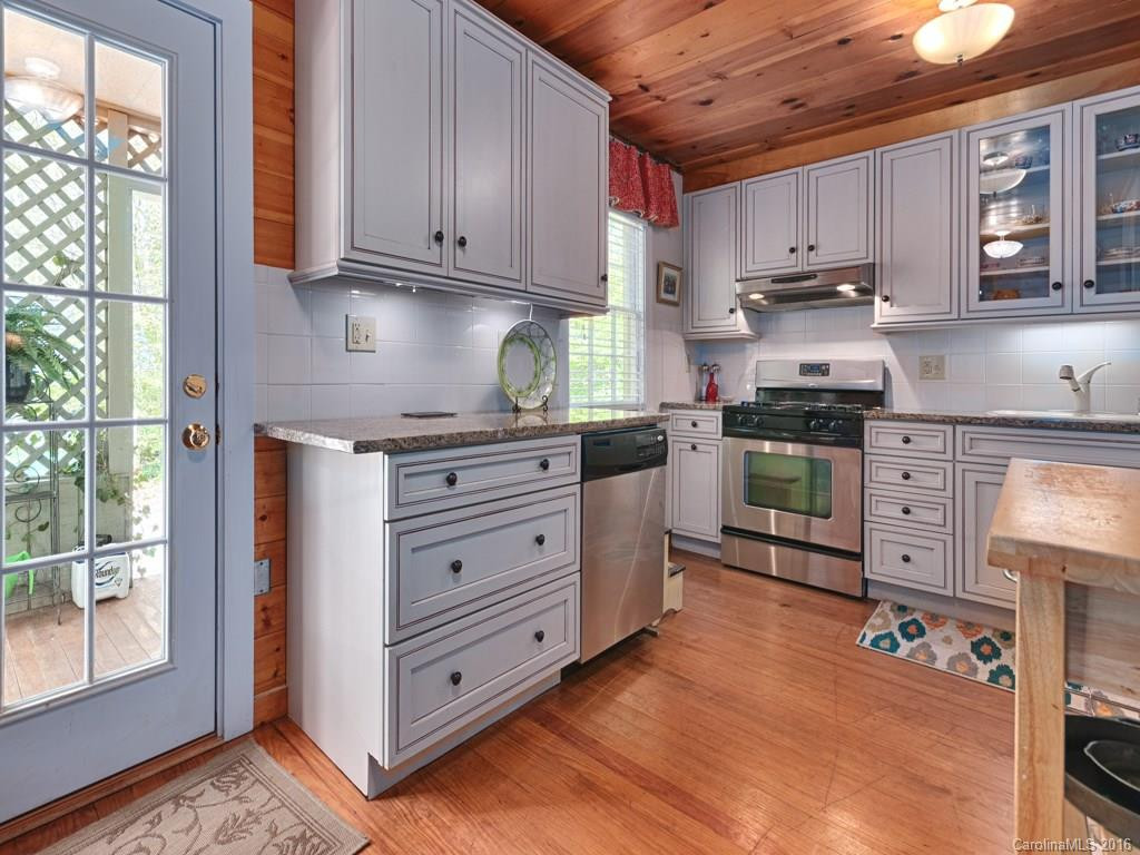 120 Homewood Drive - Photo 9