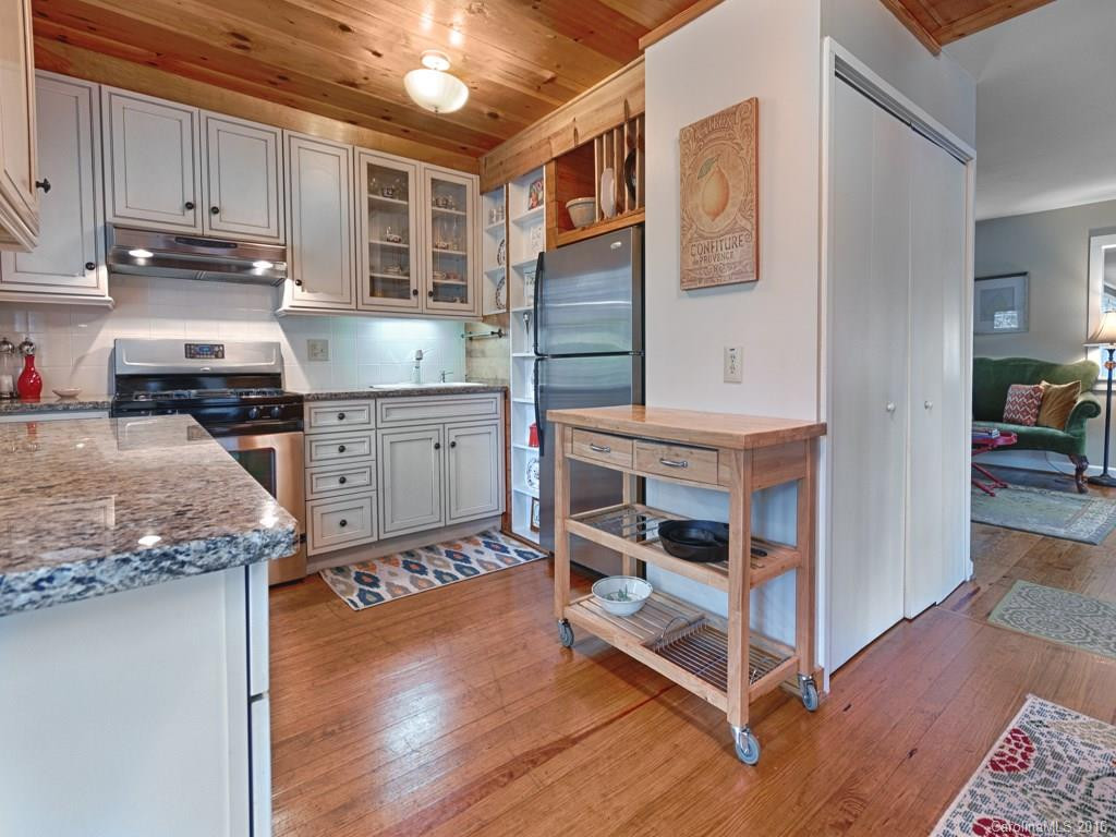 120 Homewood Drive - Photo 10