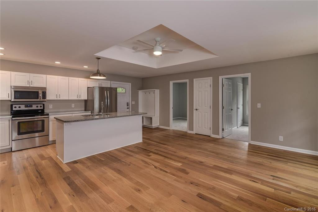 210 State Street - Photo 12