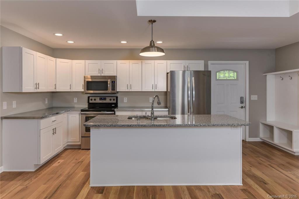 210 State Street - Photo 10