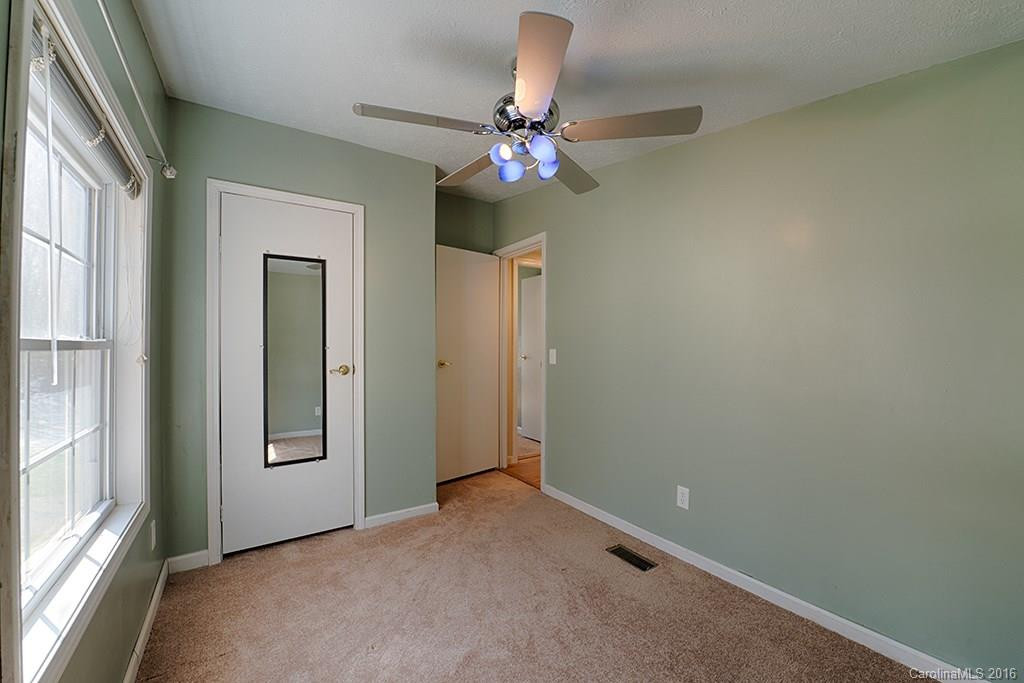248 Sugar Mountain Road #19 - Photo 12