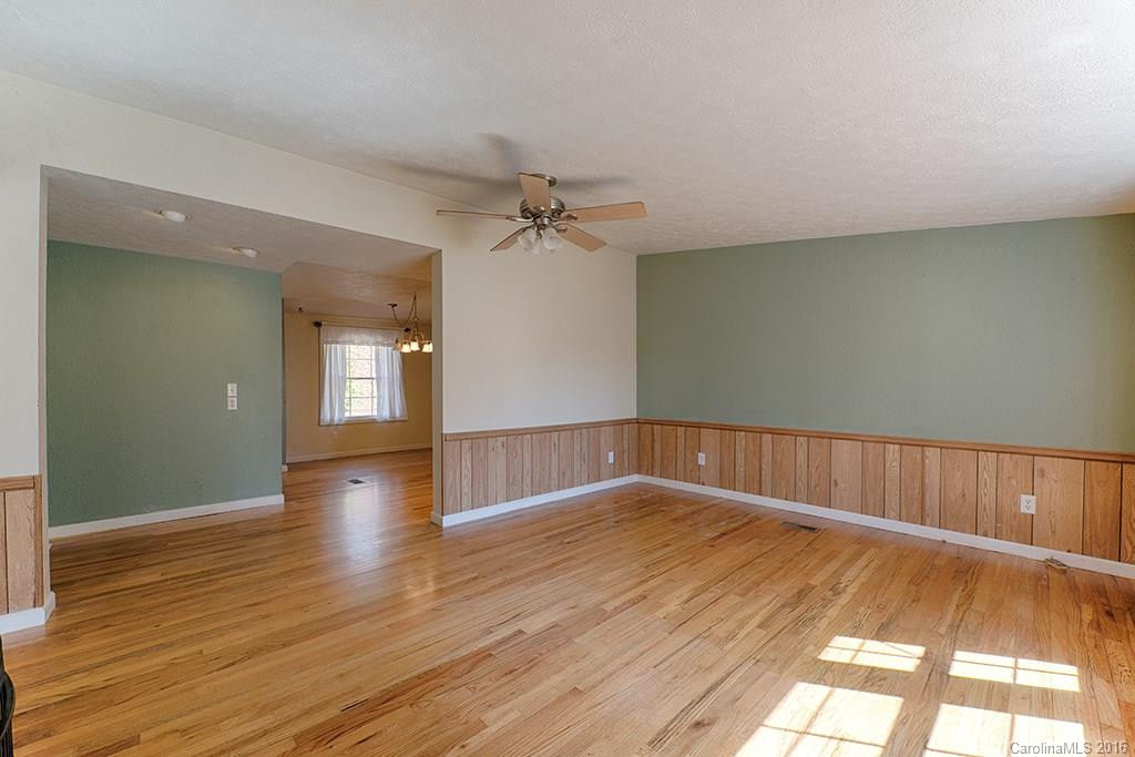 248 Sugar Mountain Road #19 - Photo 3