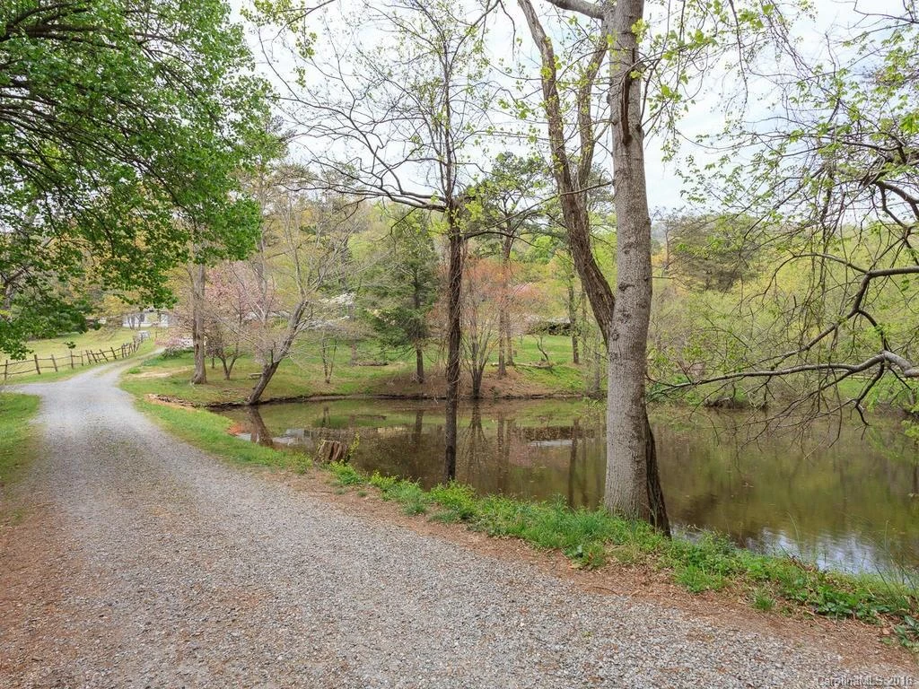 70 Willowbrook Road