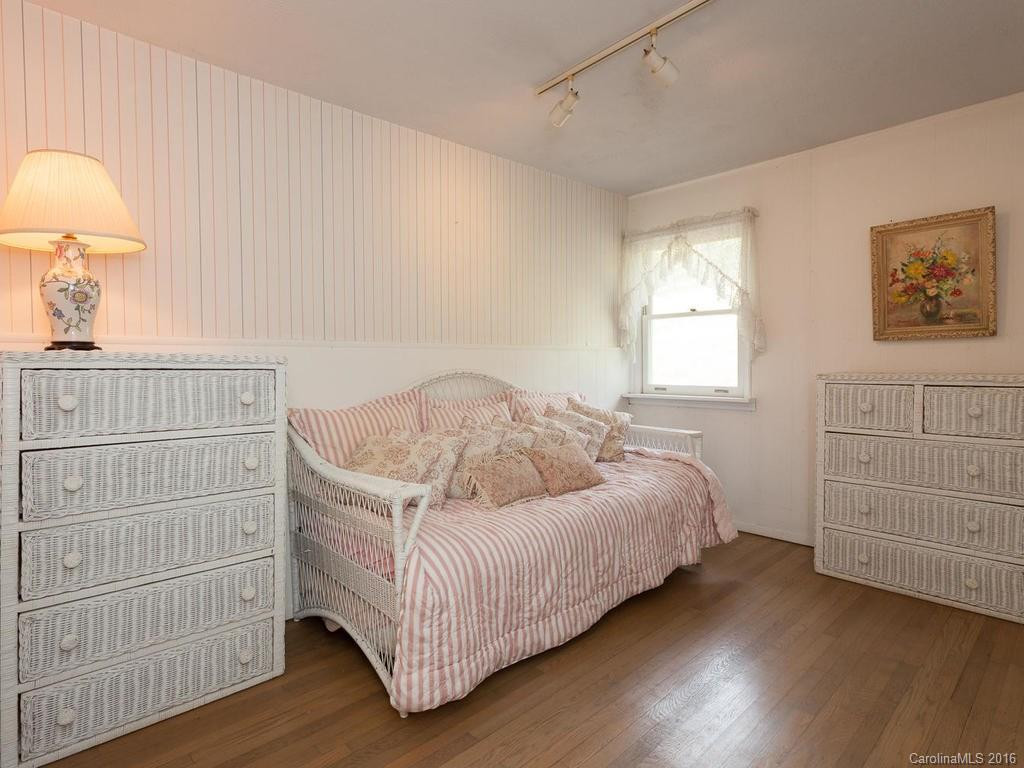 70 Willowbrook Road - Photo 18