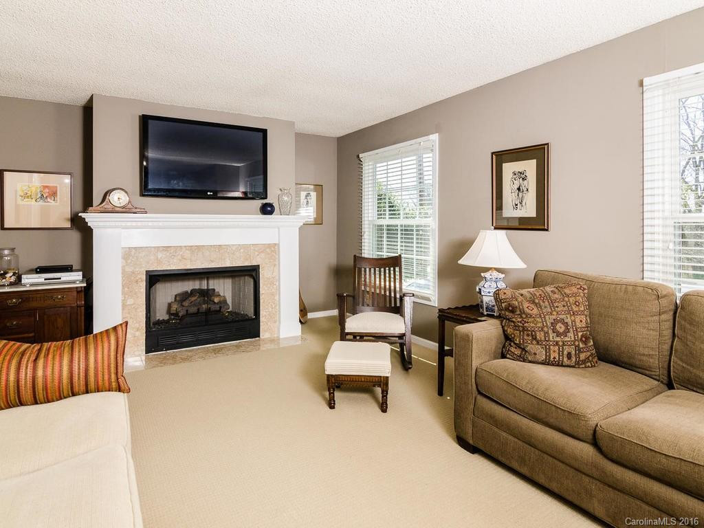 99 Dogwood Drive - Photo 4