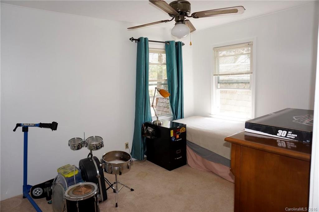 114 Sarasota Lane - Photo 11