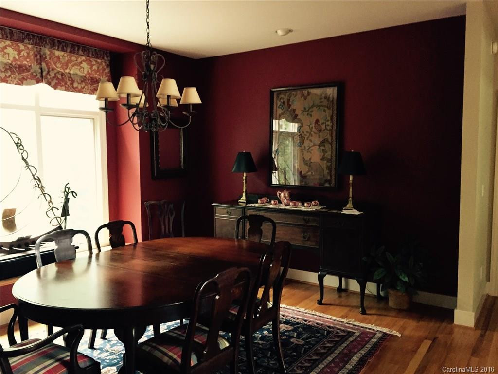 834 Crestview Drive - Photo 12
