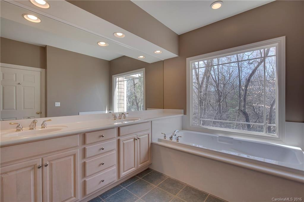 834 Crestview Drive - Photo 14