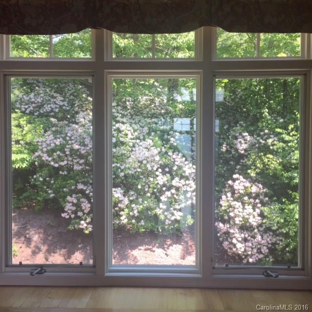 834 Crestview Drive - Photo 22