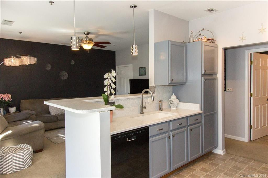 64 Clingman Avenue #203 - Photo 11