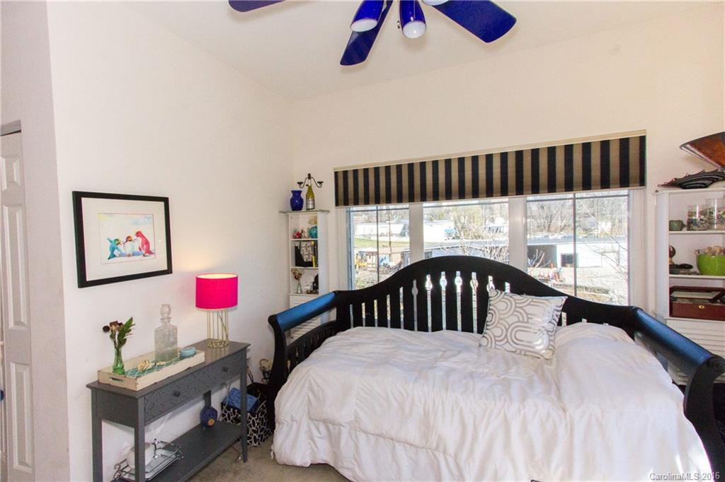 64 Clingman Avenue #203 - Photo 17