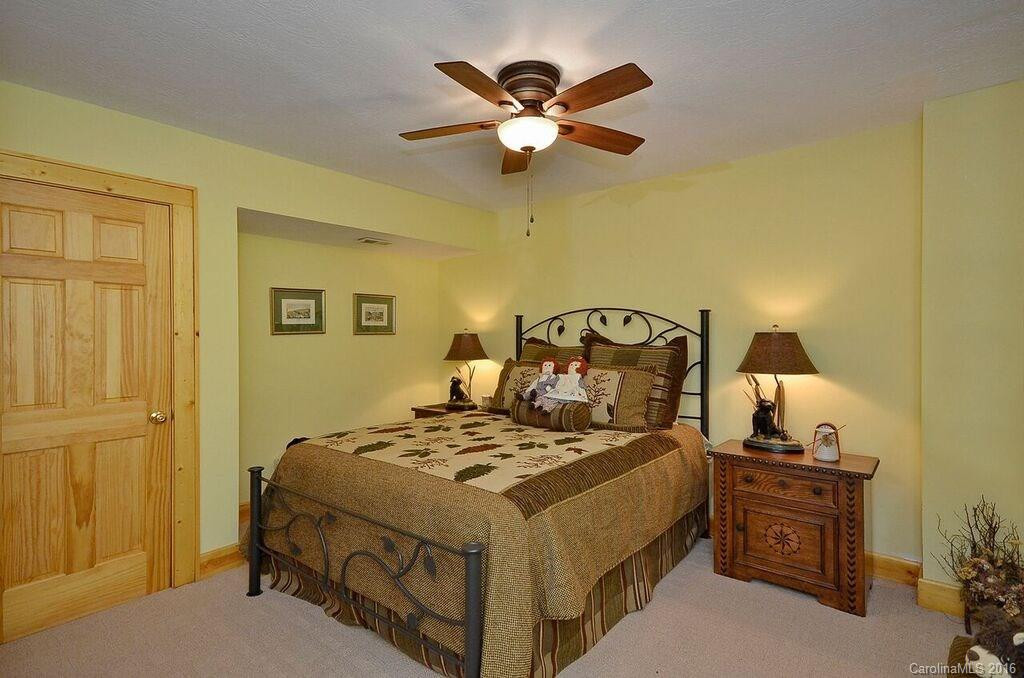 366 Hickory Drive - Photo 18