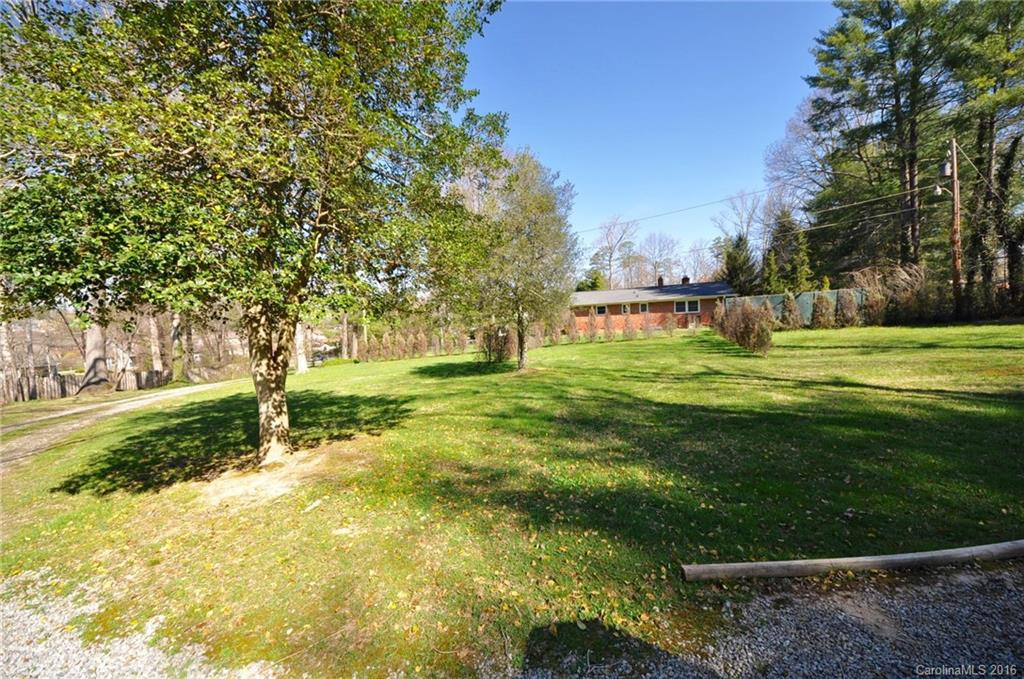 1737 Shano Drive - Photo 2