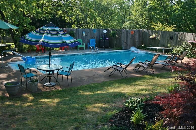 171 Magnolia Street - Photo 3
