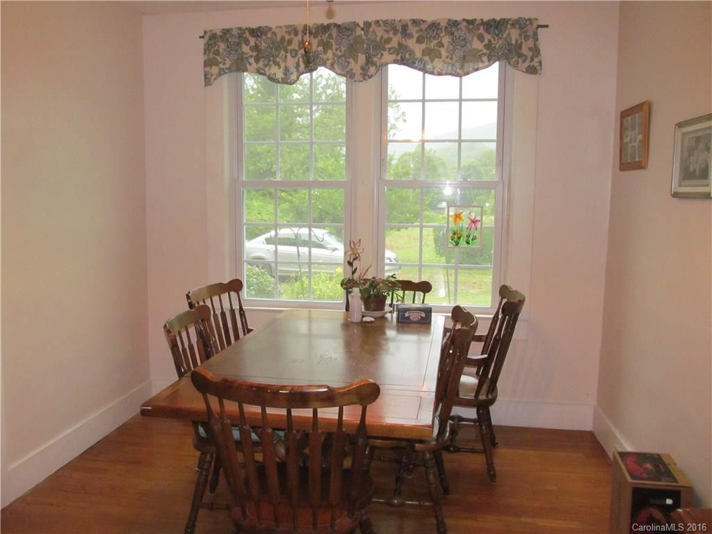 415 Cat tail Creek Road - Photo 3