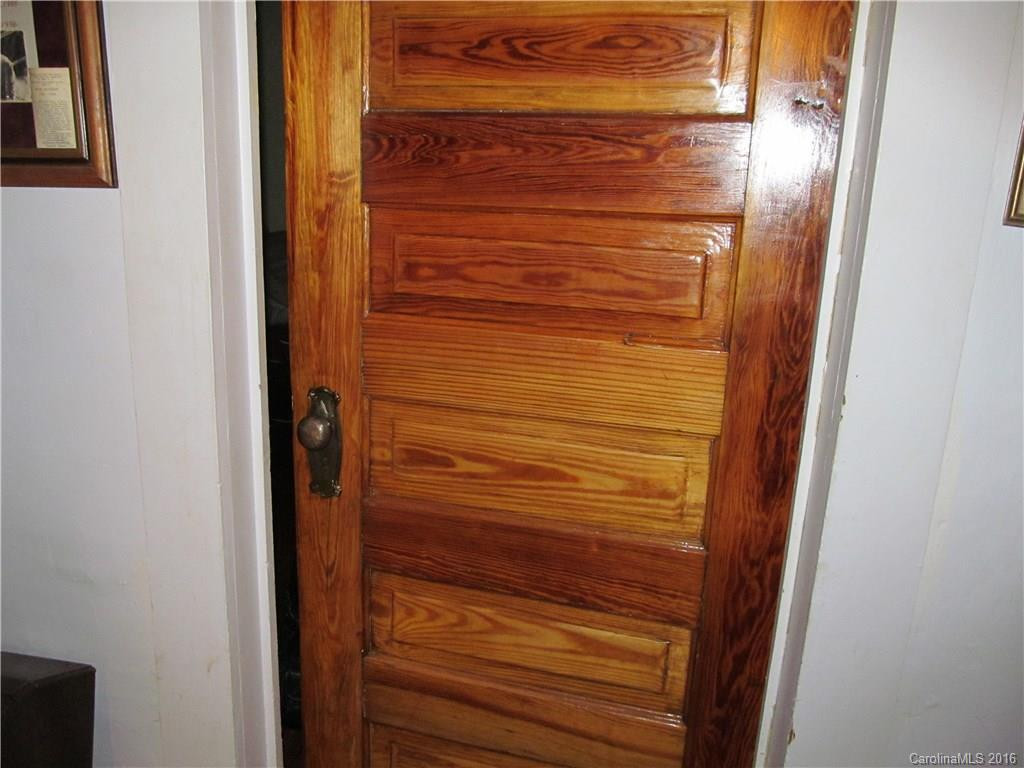 415 Cat tail Creek Road - Photo 6
