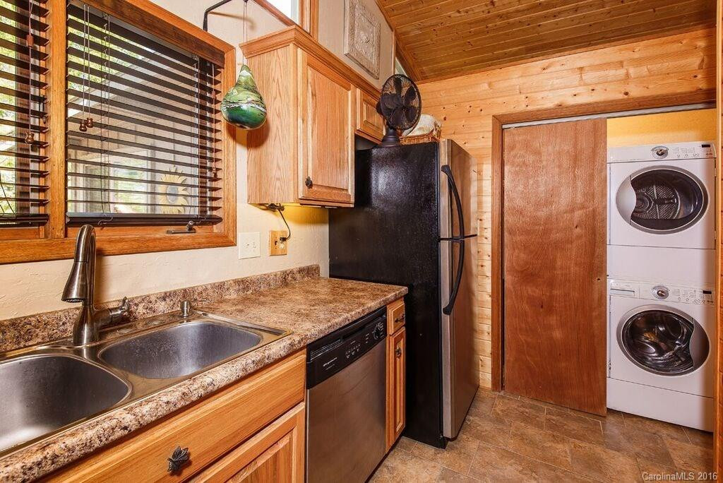 582 Middle Connestee Trail #108/08 - Photo 11