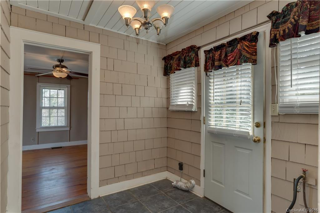 190 Pine Crest Lane - Photo 14