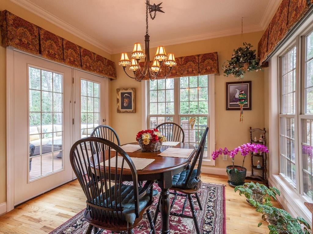 522 Wood Thrush Court - Photo 9