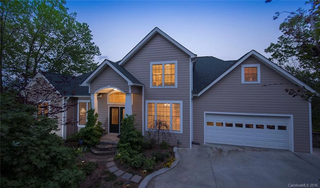 32 Clear Vista Drive