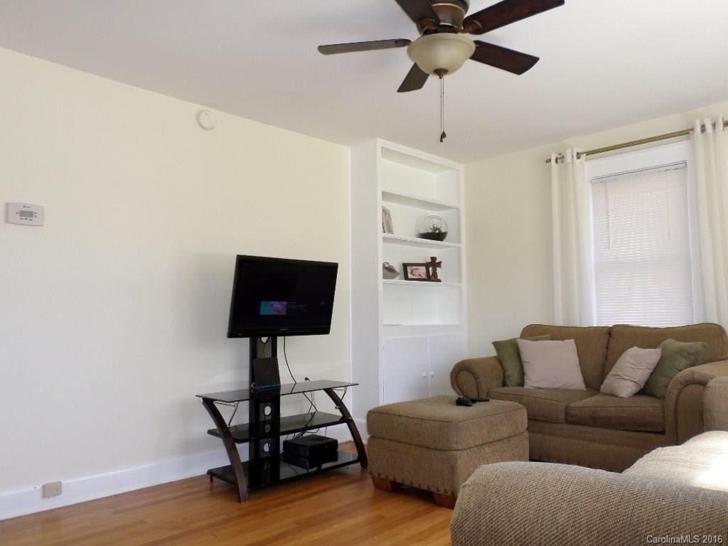 316 Hazelwood Avenue - Photo 4