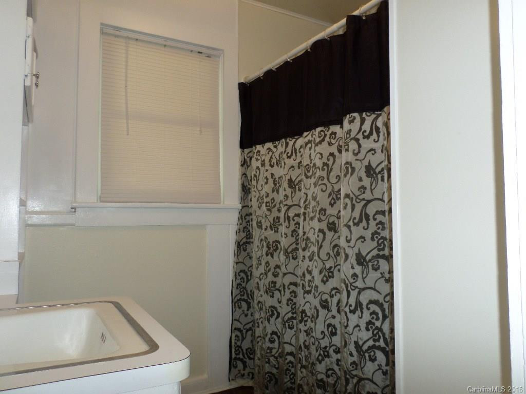 316 Hazelwood Avenue - Photo 9