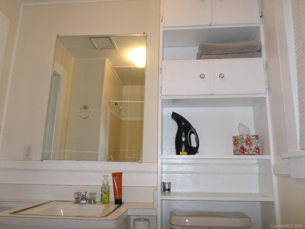 316 Hazelwood Avenue - Photo 10