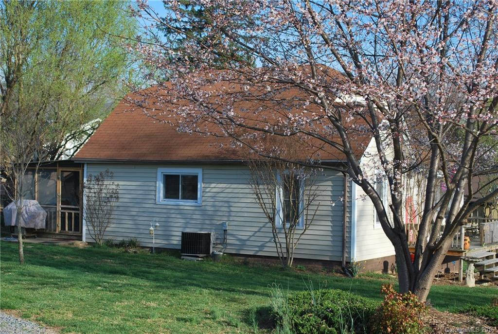 117 Thomas Street - Photo 2