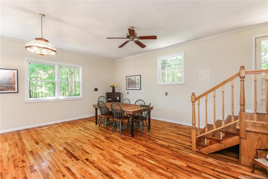 1 Wyoke Road - Photo 4