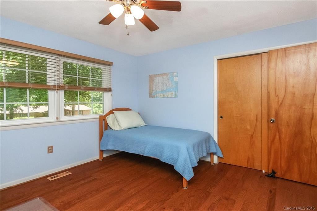 1 Wyoke Road - Photo 8