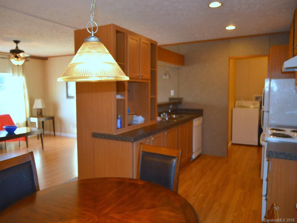 22 Daniel Ridge Drive - Photo 2
