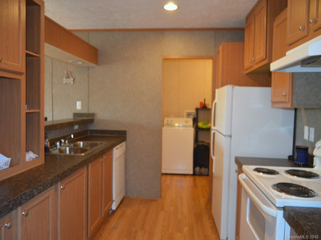 22 Daniel Ridge Drive - Photo 3