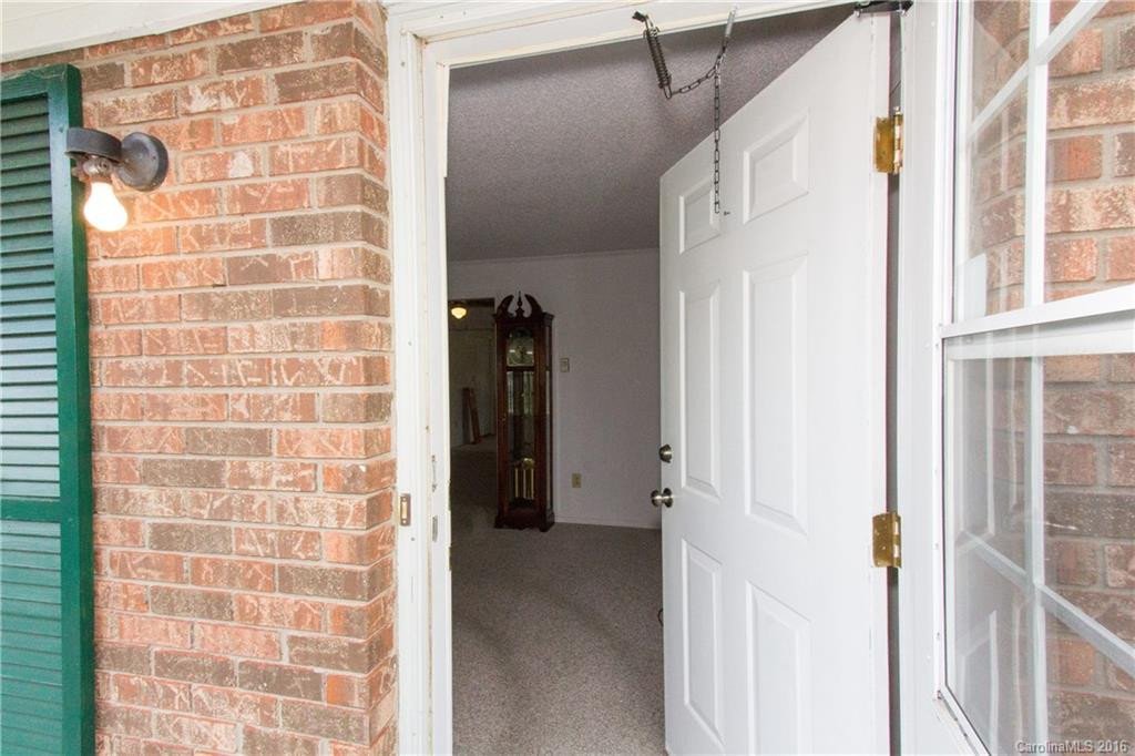 336 Yellowstone Drive #42 - Photo 2