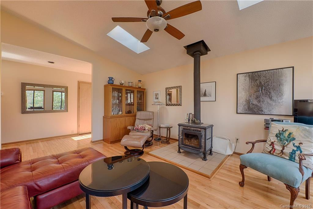 191 Azalea Drive - Photo 3