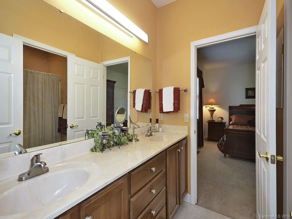 329 Hyder Allen Lane - Photo 10