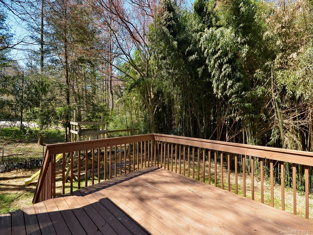 318 Melissa Way - Photo 9