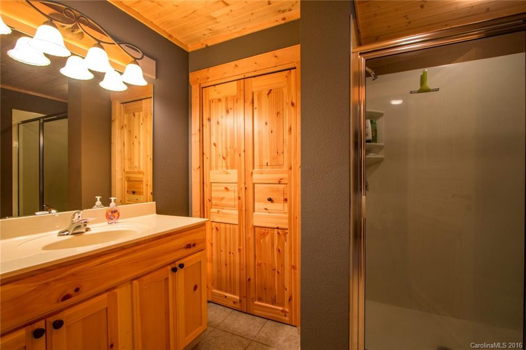 382 Westridge Drive - Photo 18