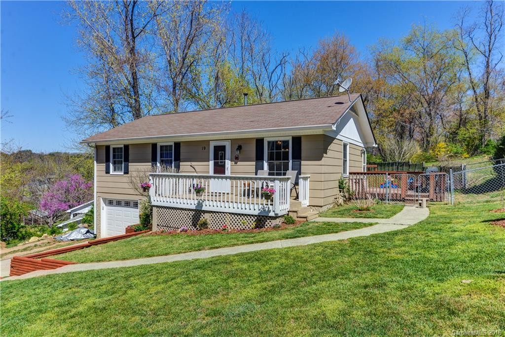 19 Lynwood Circle