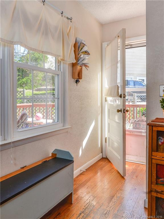 19 Lynwood Circle - Photo 12