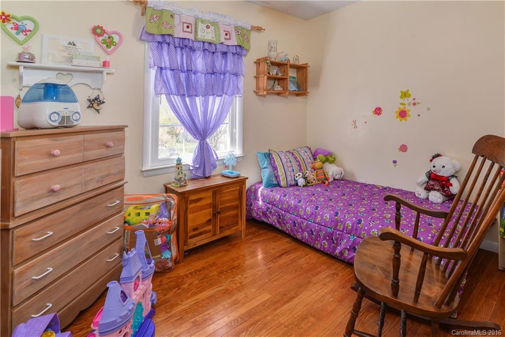 19 Lynwood Circle - Photo 16