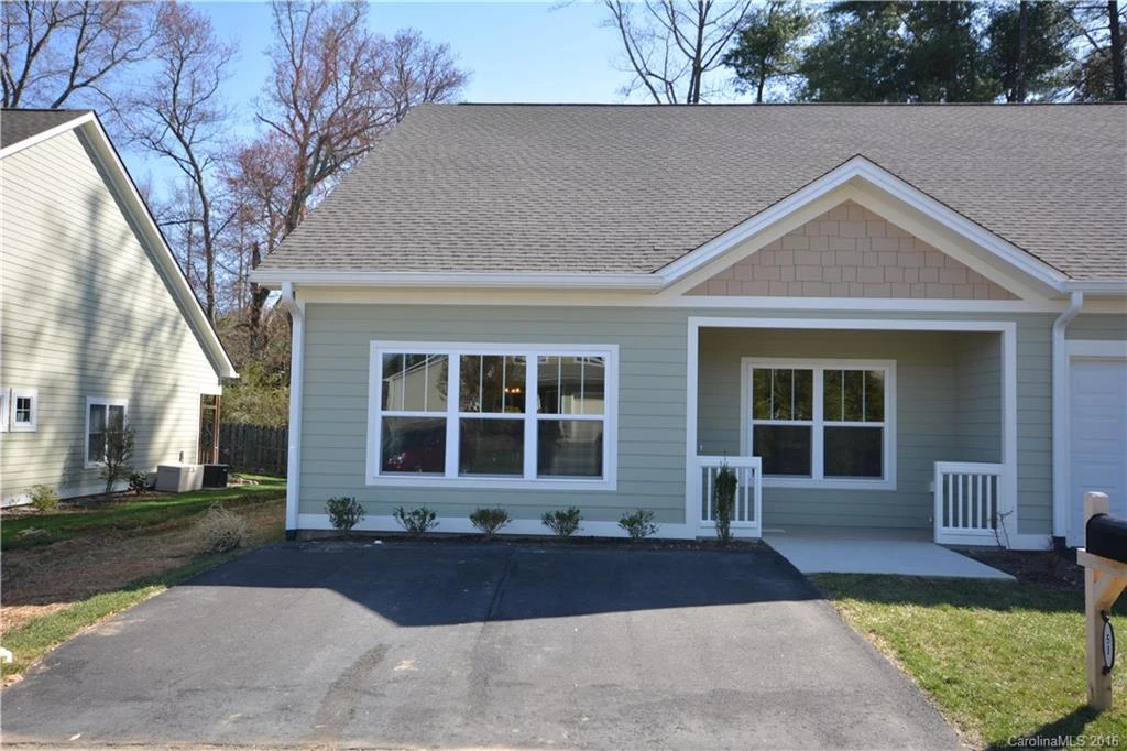 51 Fox Briar Drive #51