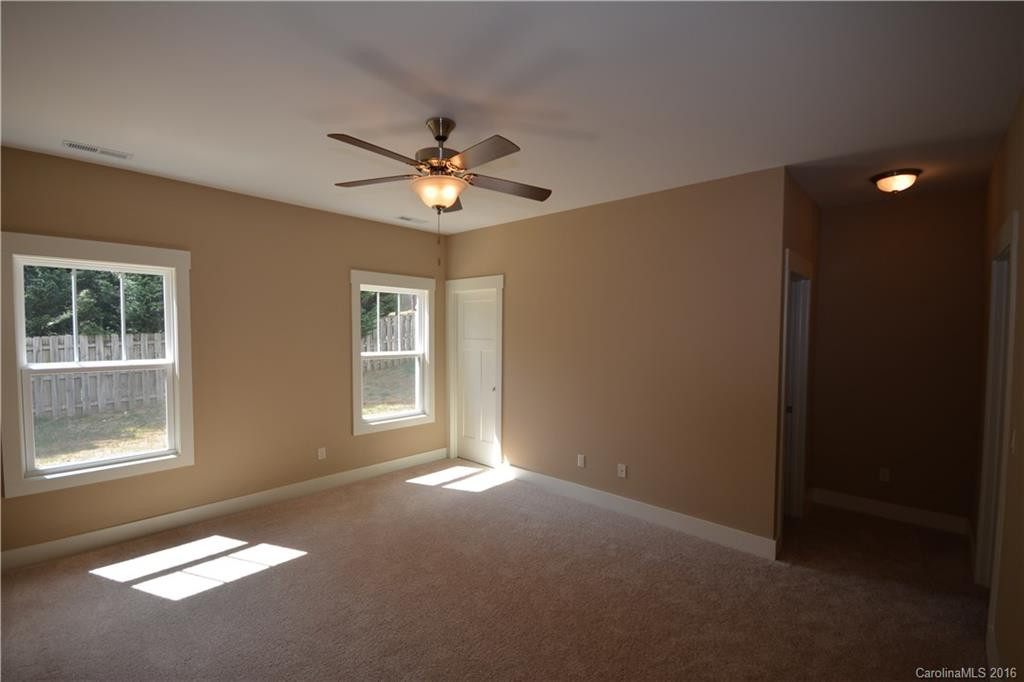 51 Fox Briar Drive #51 - Photo 9