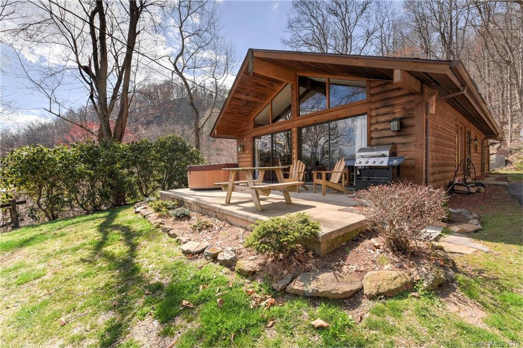 1171 Red Maple Drive