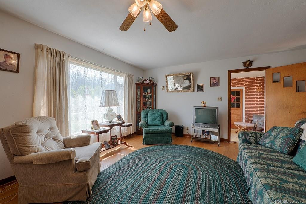 4847 Pigeon Road - Photo 11